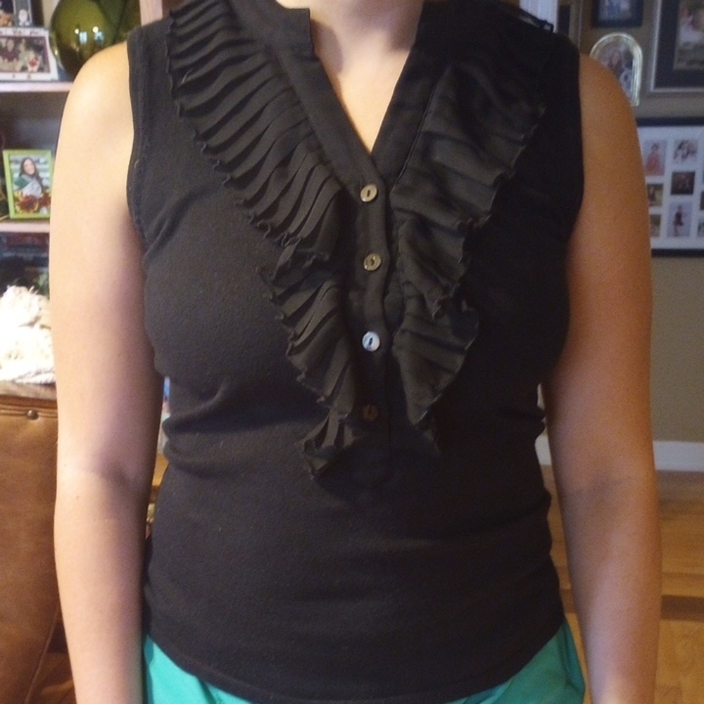 Cache Top/2 Tops For$30 - image 1